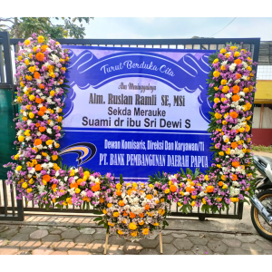 Bunga Papan Malang D8